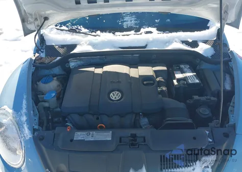 2012 Volkswagen Beetle 2.5L z USA, uszkodzony, nr VIN 3VWJP7AT2CM607517